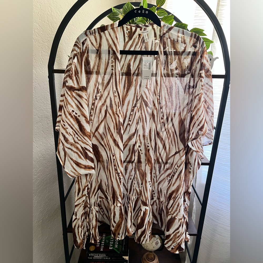 Maurices Brown and White Zebra Print Top